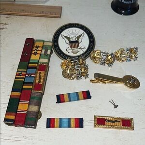USN Navy & Vietnam badges pins tie clip more